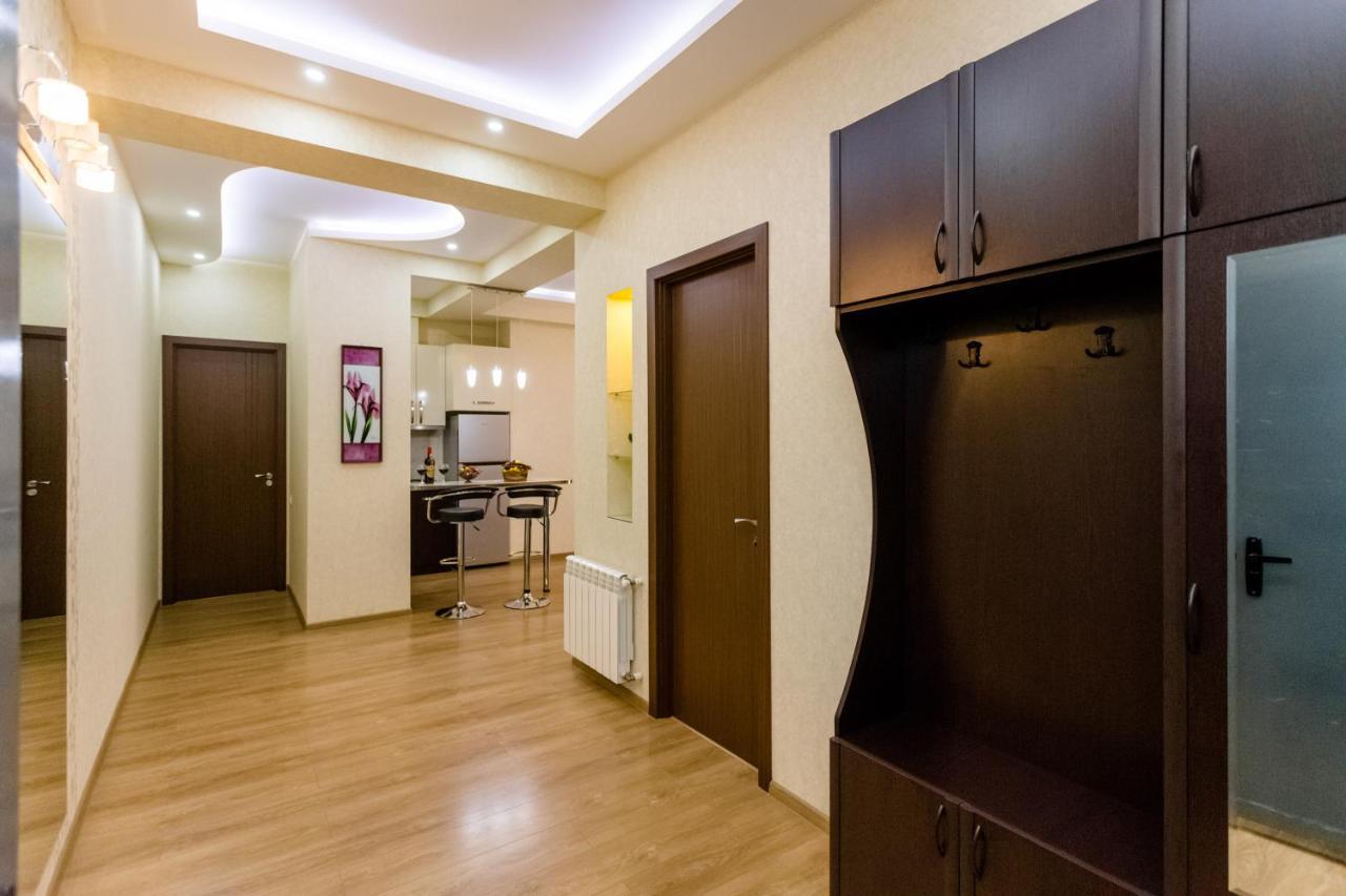 New! - Downtown Apartment Tbilisi Exterior photo