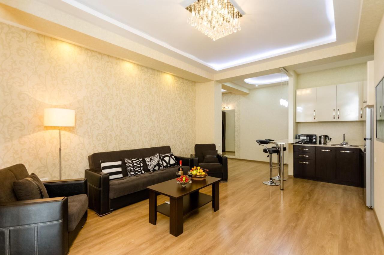 New! - Downtown Apartment Tbilisi Exterior photo